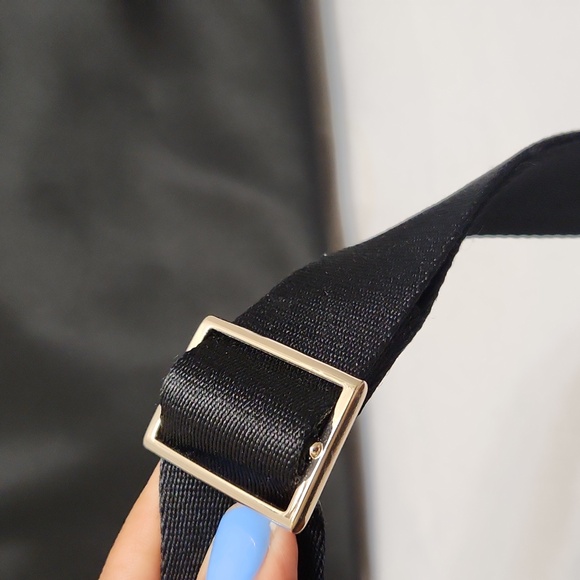 Kate Spade Black Nylon Laptop Sleeve With Strap - Picture 12 of 16